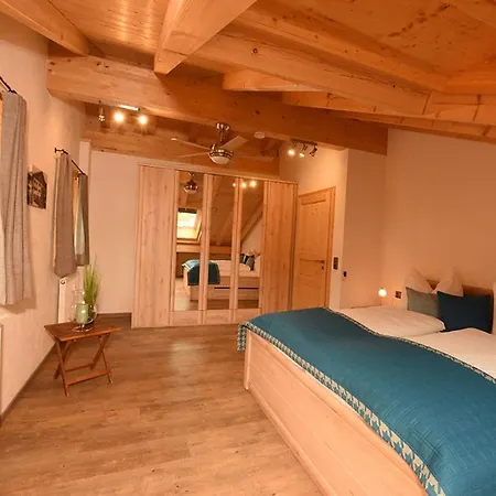 Apartment Am Eck *